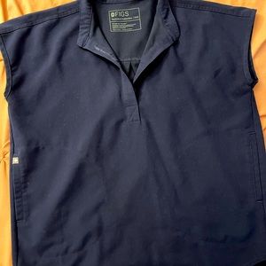 Rafaela Scrub Top in Navy size XXS